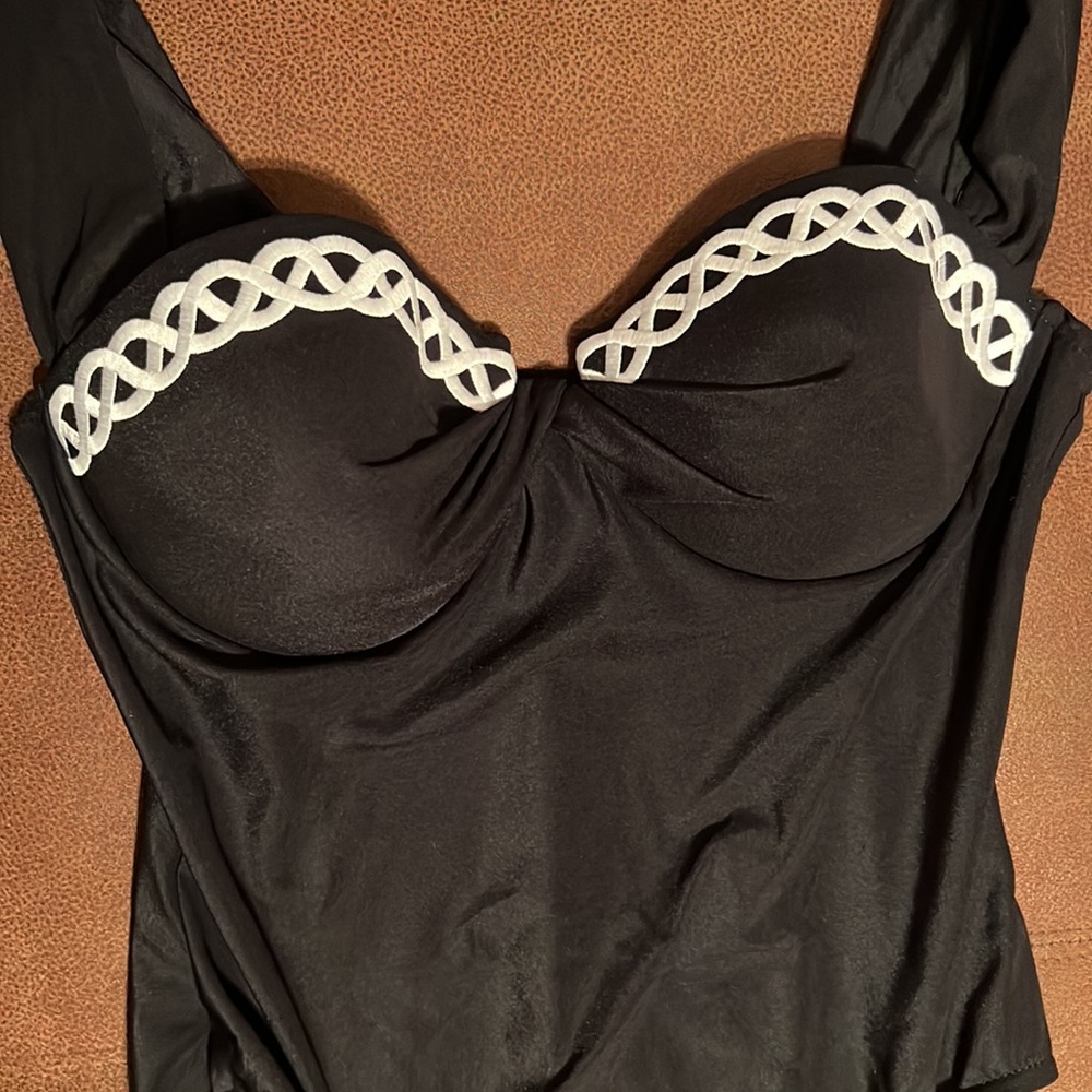 TrimShaper Embroidery Accent Swimsuit